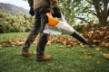 Dmuchawa-akumulatorowa-BGA-110-Stihl-system-AP-akcja.jpg